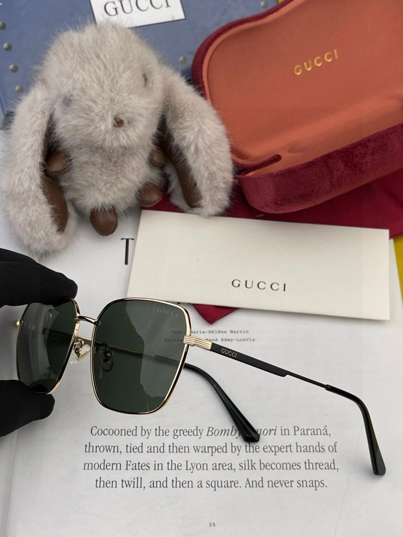 Gucci Sunglasses Packable 279839
