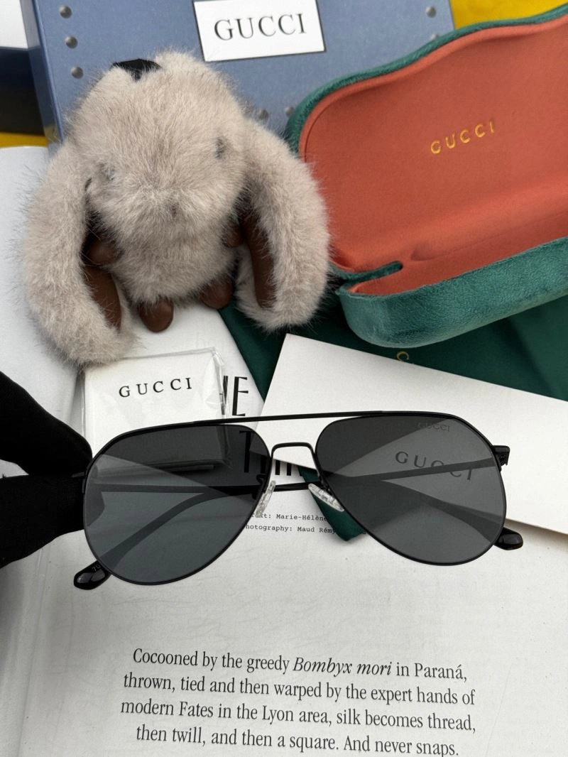 Gucci Sunglasses WellDesigned 279827