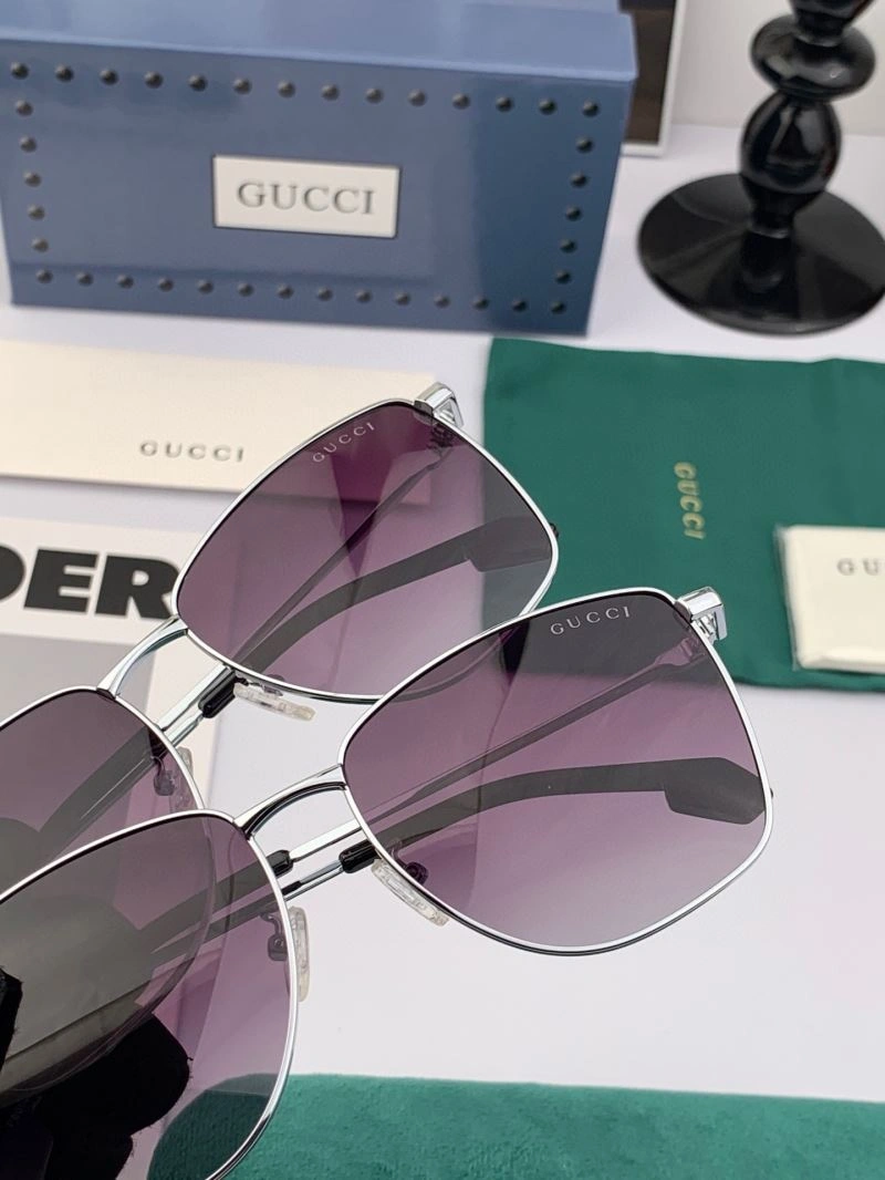 Classic Gucci Sunglasses 279825