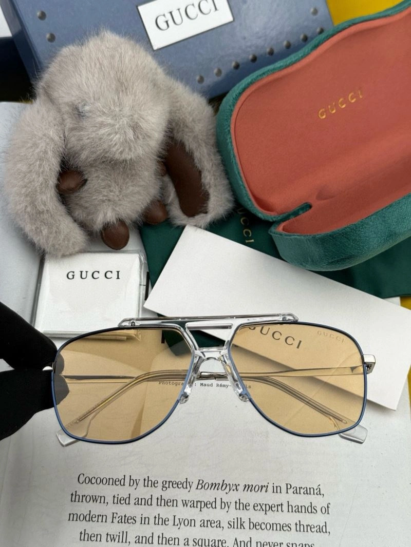 Functional Gucci Sunglasses 279797