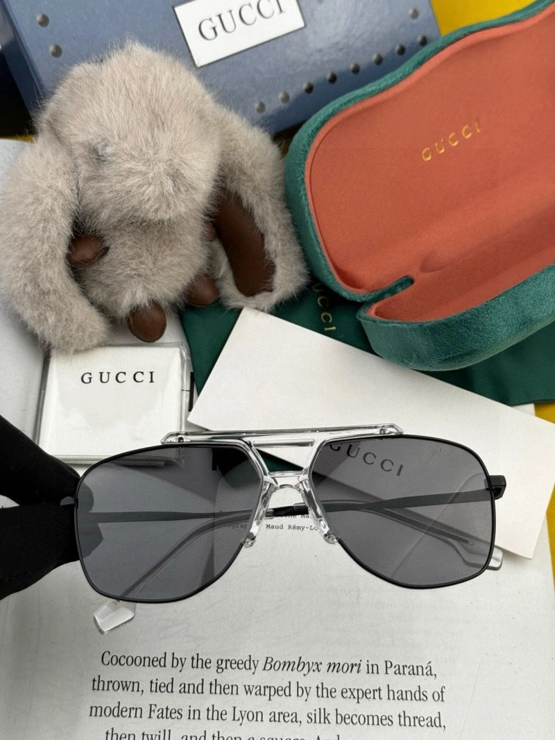 Functional Gucci Sunglasses 279797