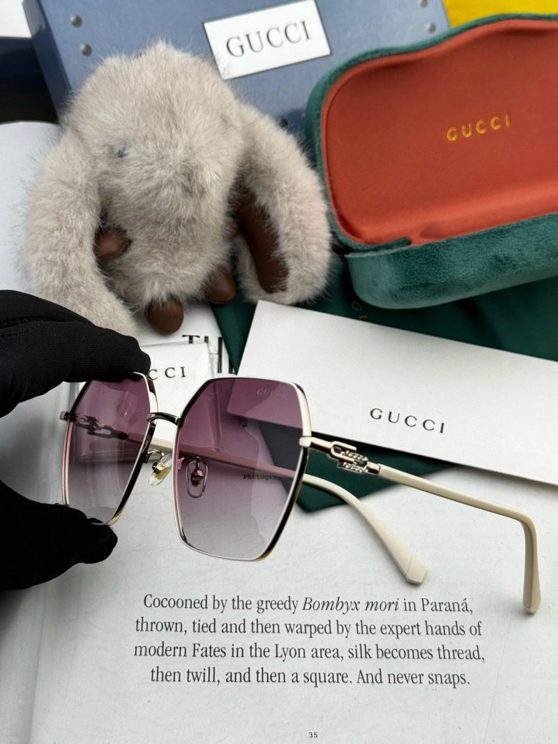 Gucci Sunglasses Practical 279799