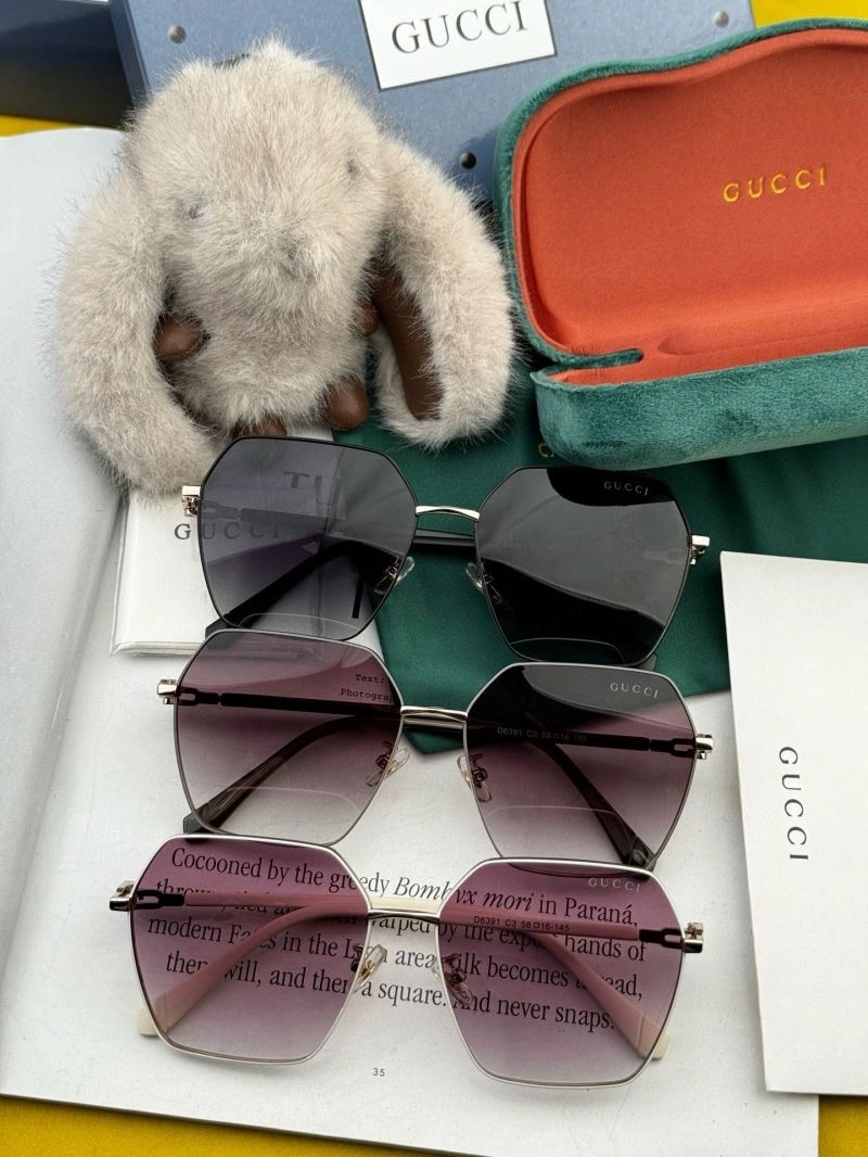 Gucci Sunglasses Practical 279799
