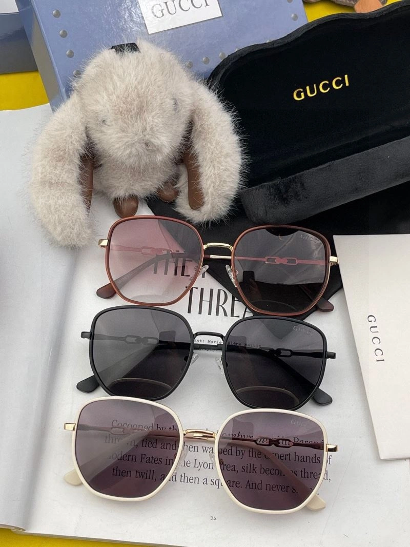 Sustainable Gucci Sunglasses 279812