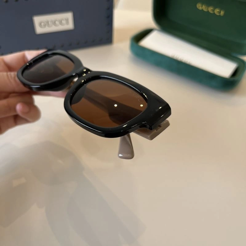 SoftTouch Gucci Sunglasses 279814
