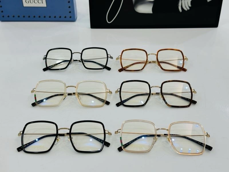 Gucci Sunglasses UrbanChic 279818