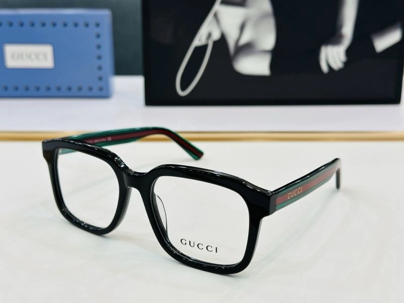 Gucci Sunglasses ModernLook 279823