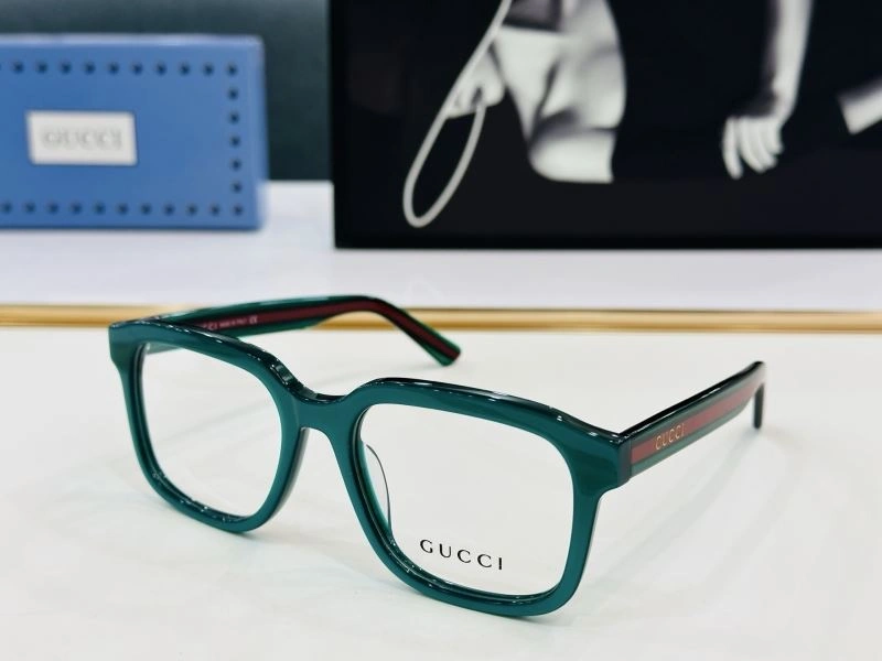 Gucci Sunglasses ModernLook 279823