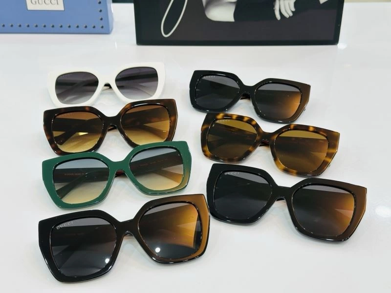 Gucci Sunglasses Neat 279820
