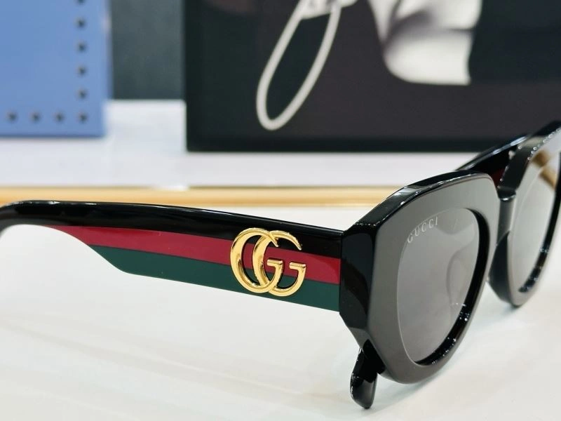 Gucci Sunglasses Bright 279804