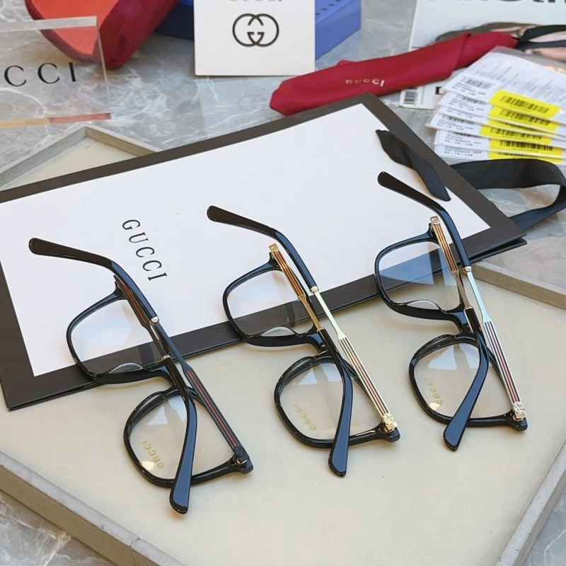 Packable Gucci Sunglasses 279808