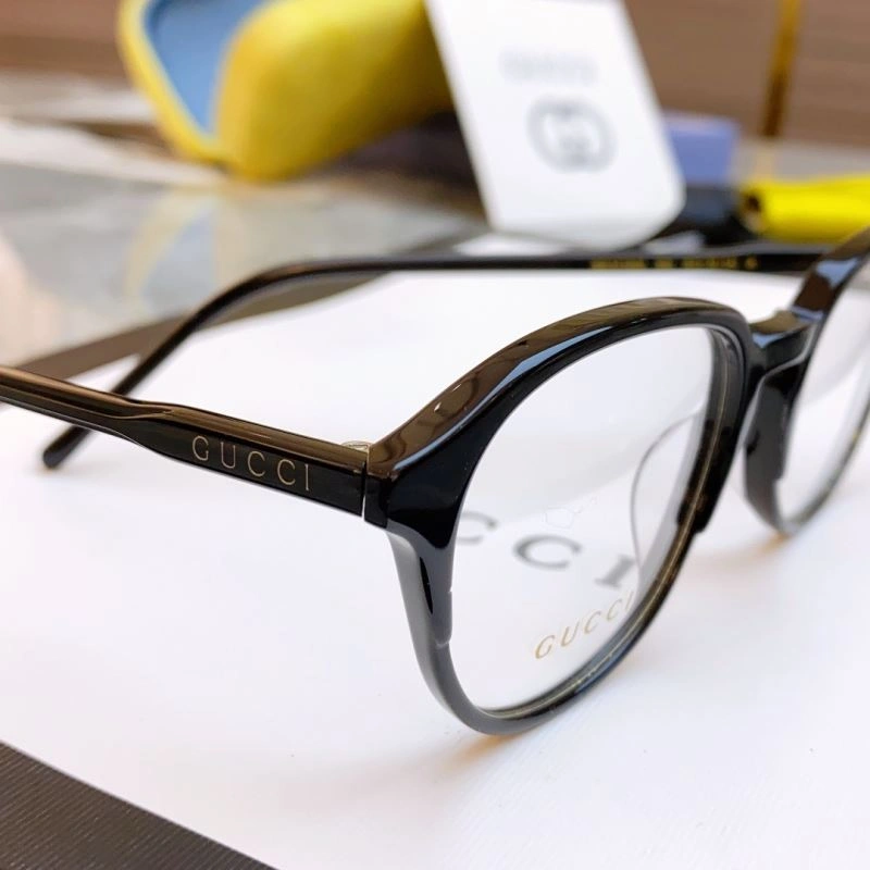 Comfortable Gucci Sunglasses 279805