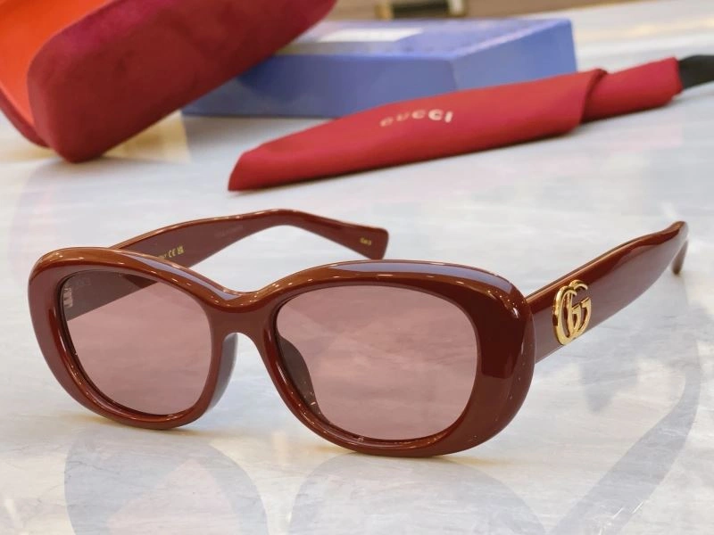 Gucci Sunglasses SunProtective 279811