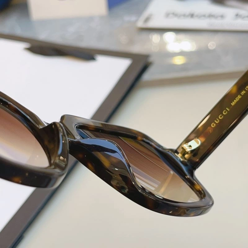 Attractive Gucci Sunglasses 279810