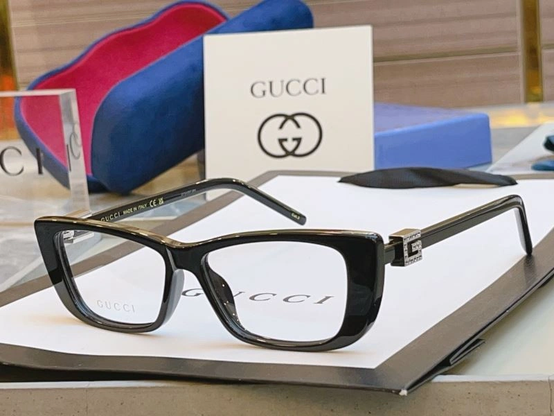 Tailored Gucci Sunglasses 279794