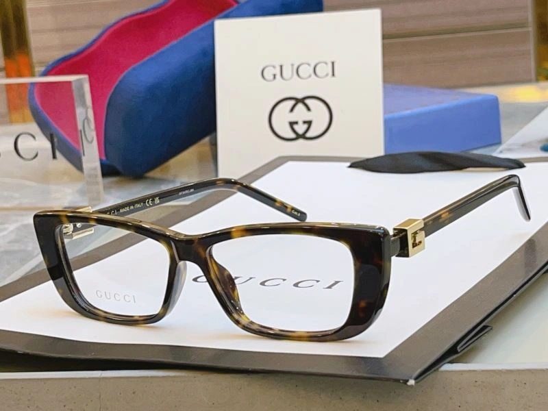 Tailored Gucci Sunglasses 279794