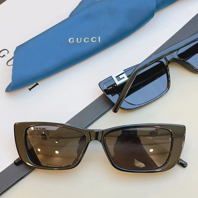 ZipUp Gucci Sunglasses 279798