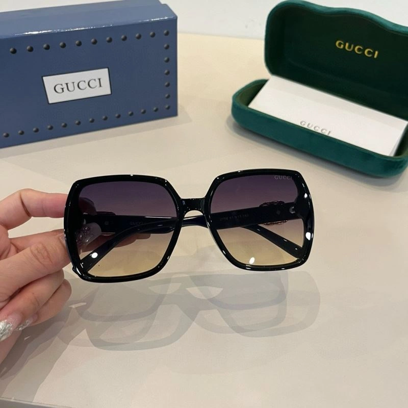 Gucci Sunglasses Lightweight 279793