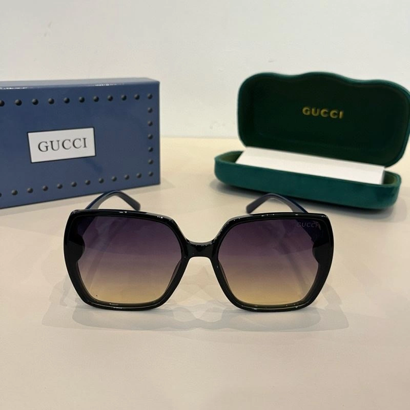Gucci Sunglasses Lightweight 279793