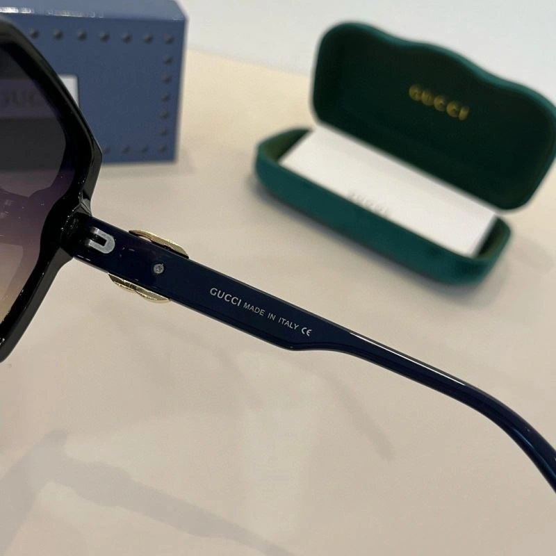 Gucci Sunglasses Lightweight 279793