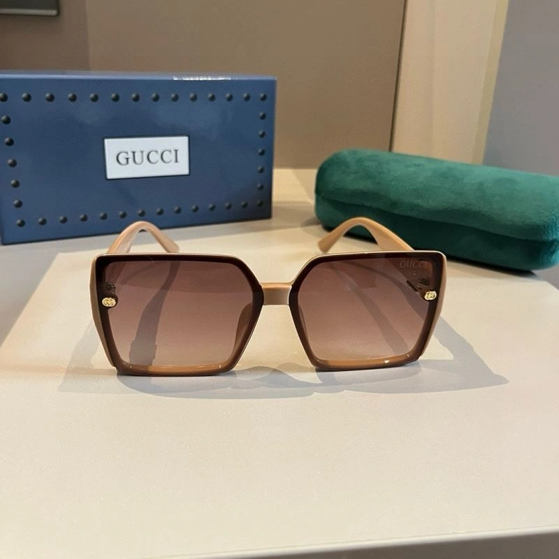 Reliable Gucci Sunglasses 279787