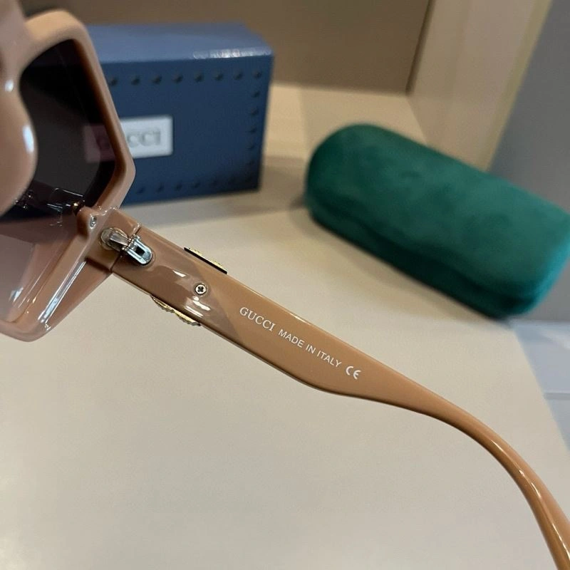 Reliable Gucci Sunglasses 279787