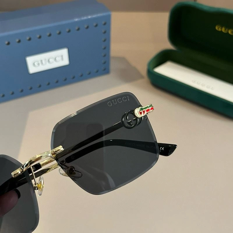 DailyWear Gucci Sunglasses 279786