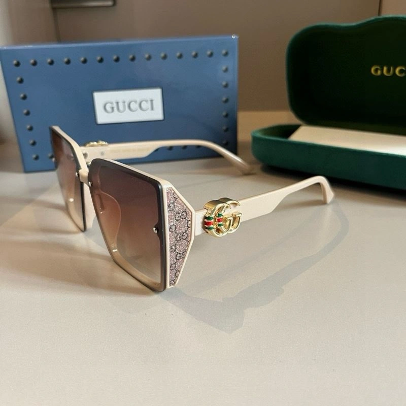 SmoothTexture Gucci Sunglasses 279757