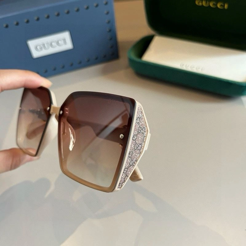 SmoothTexture Gucci Sunglasses 279757