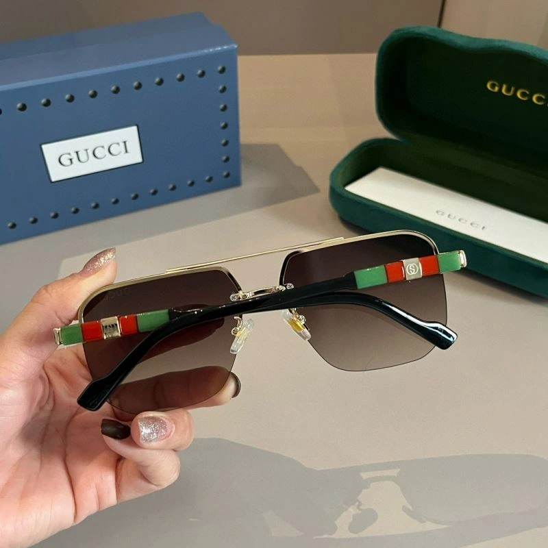 Neat Gucci Sunglasses 279774