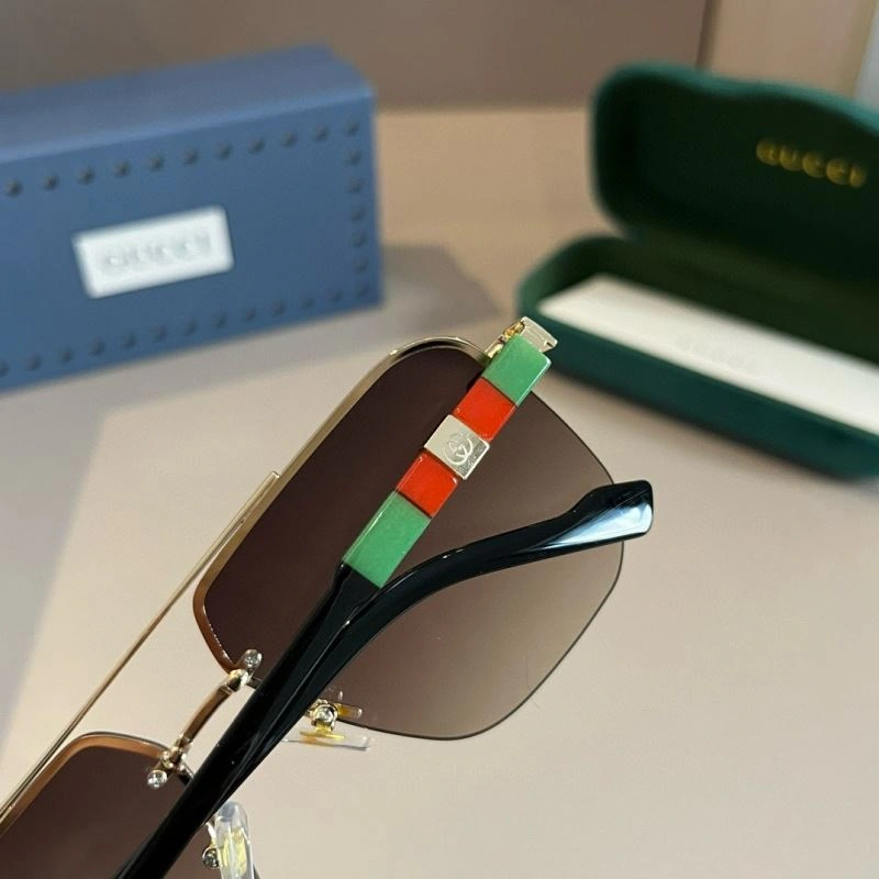 Neat Gucci Sunglasses 279774