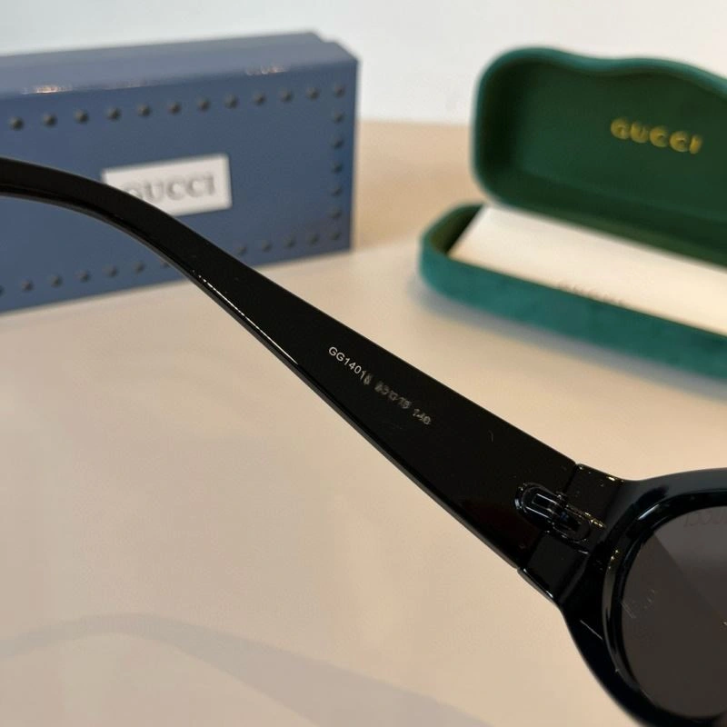 Gucci Sunglasses StreetReady 279780