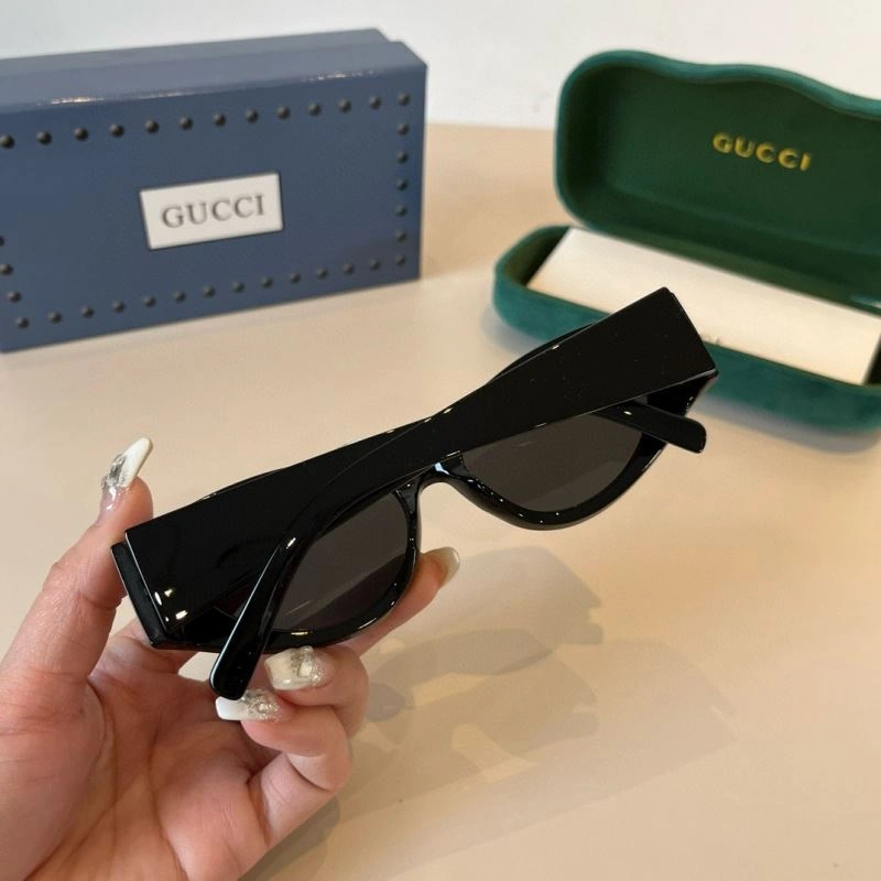 Gucci Sunglasses StreetReady 279780