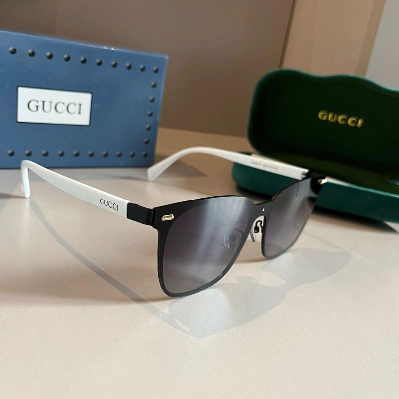 Gucci Sunglasses Contemporary 279753