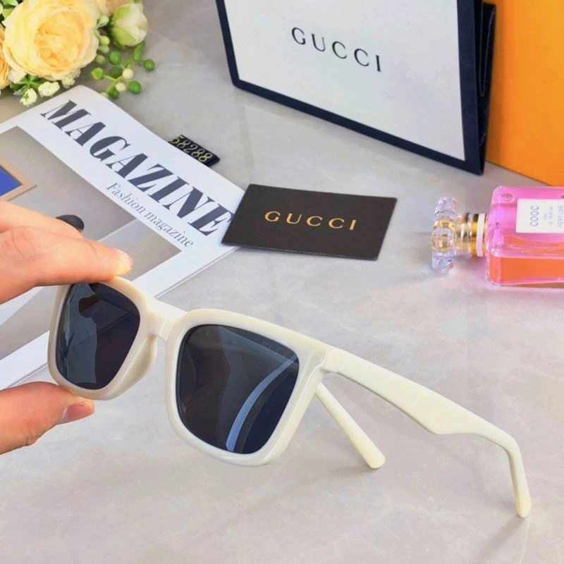 Reliable Gucci Sunglasses 279765