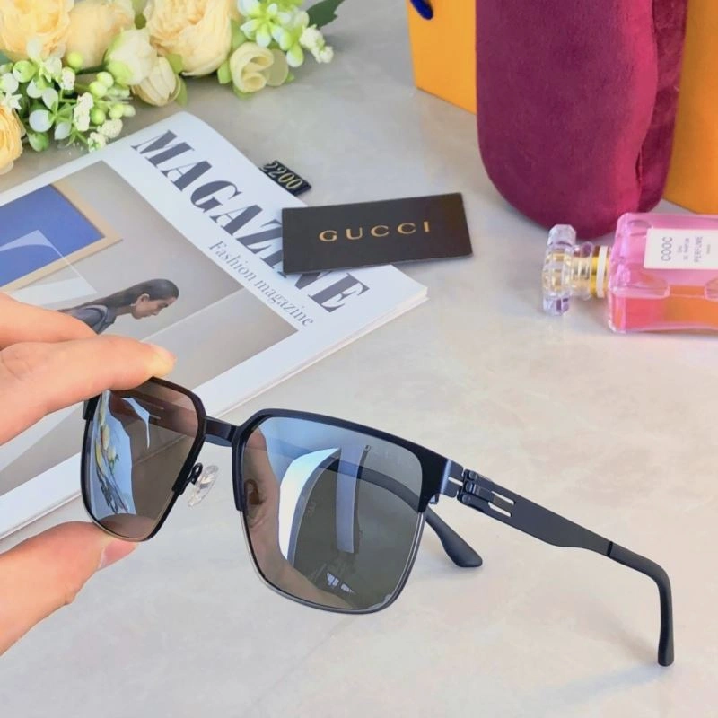 Gucci Sunglasses Fashionable 279764