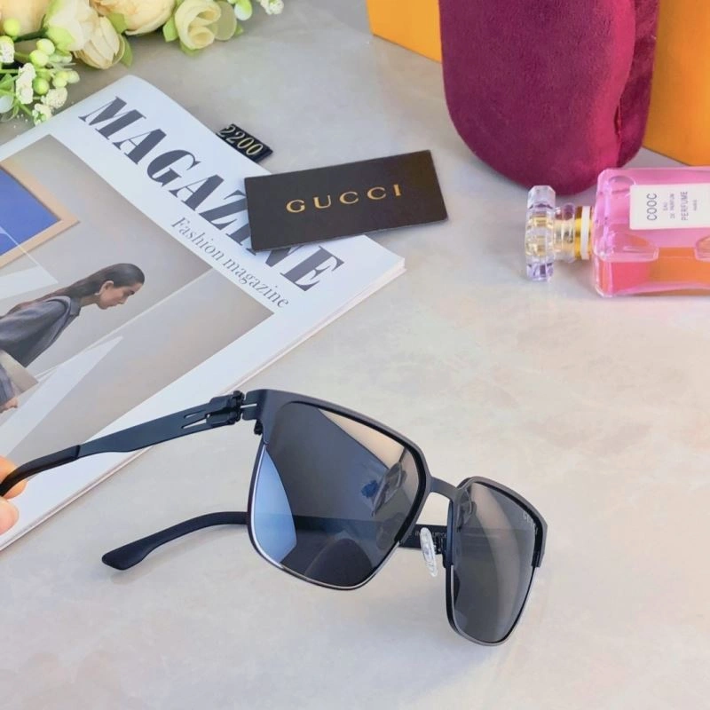 Gucci Sunglasses Fashionable 279764