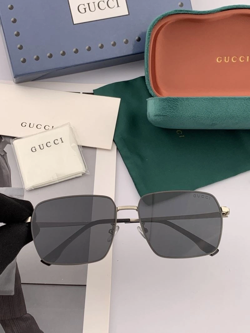 Gucci Sunglasses Durable 279773