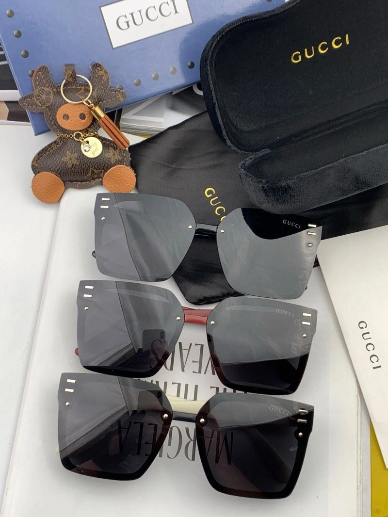 Gucci Sunglasses Refined 279776
