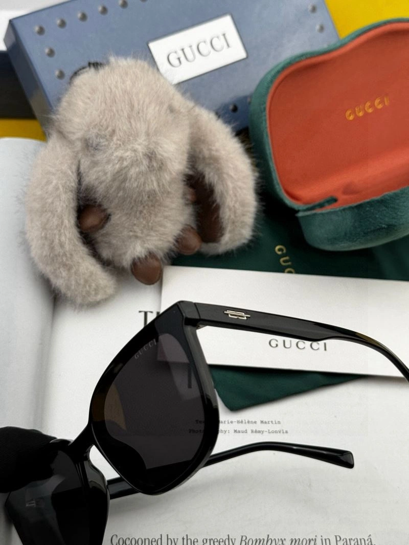 Functional Gucci Sunglasses 279772