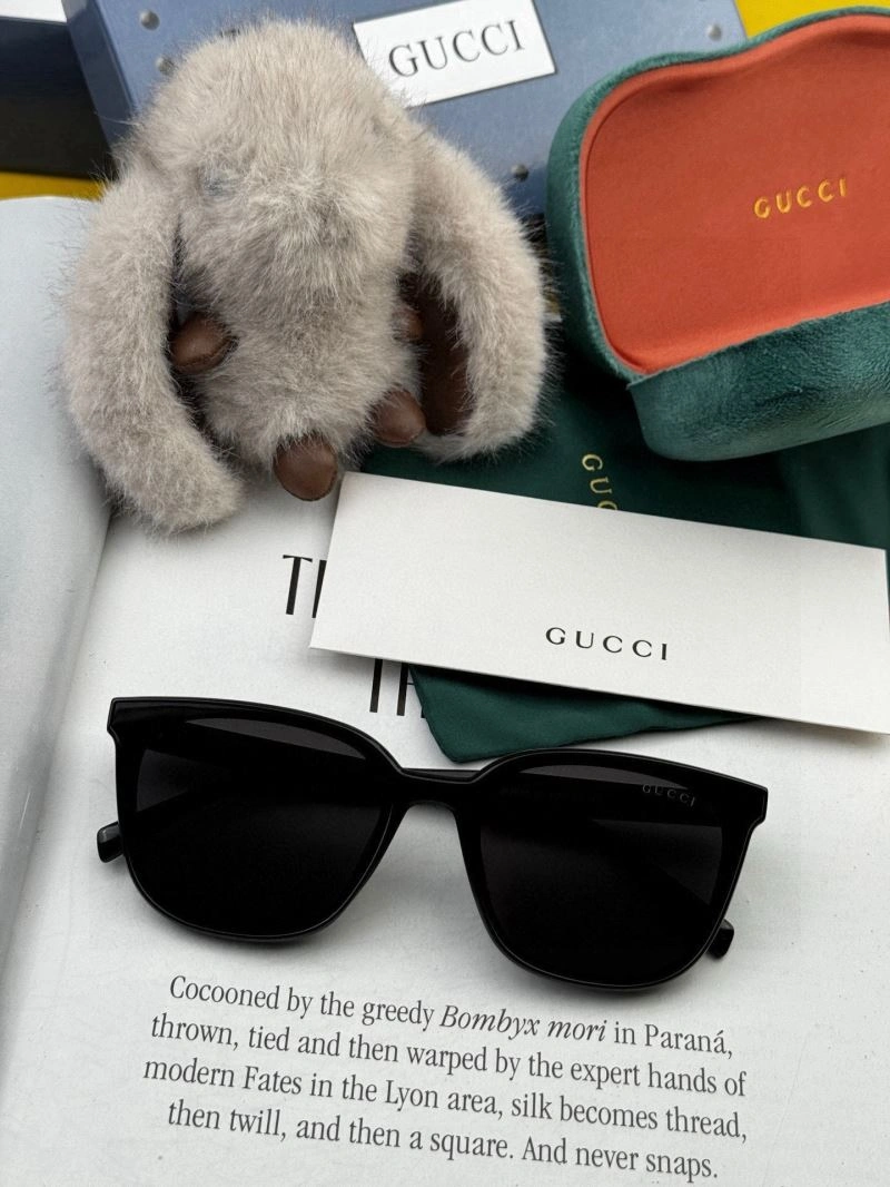 Functional Gucci Sunglasses 279772
