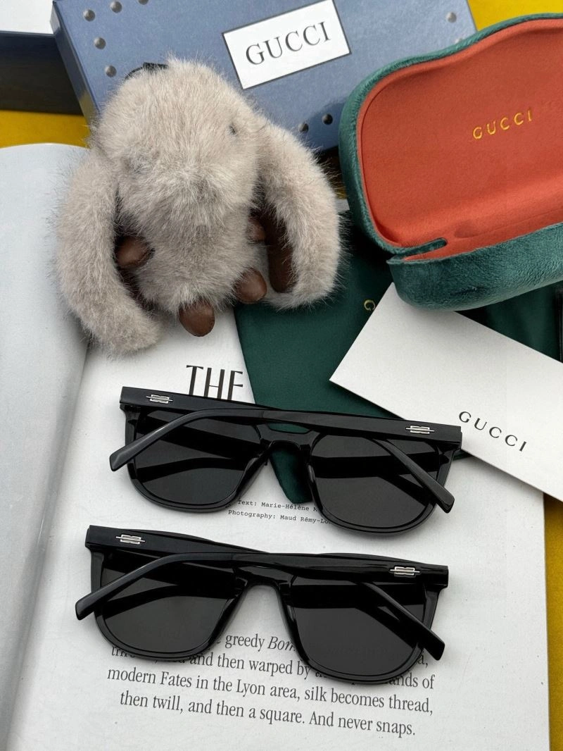 Functional Gucci Sunglasses 279772