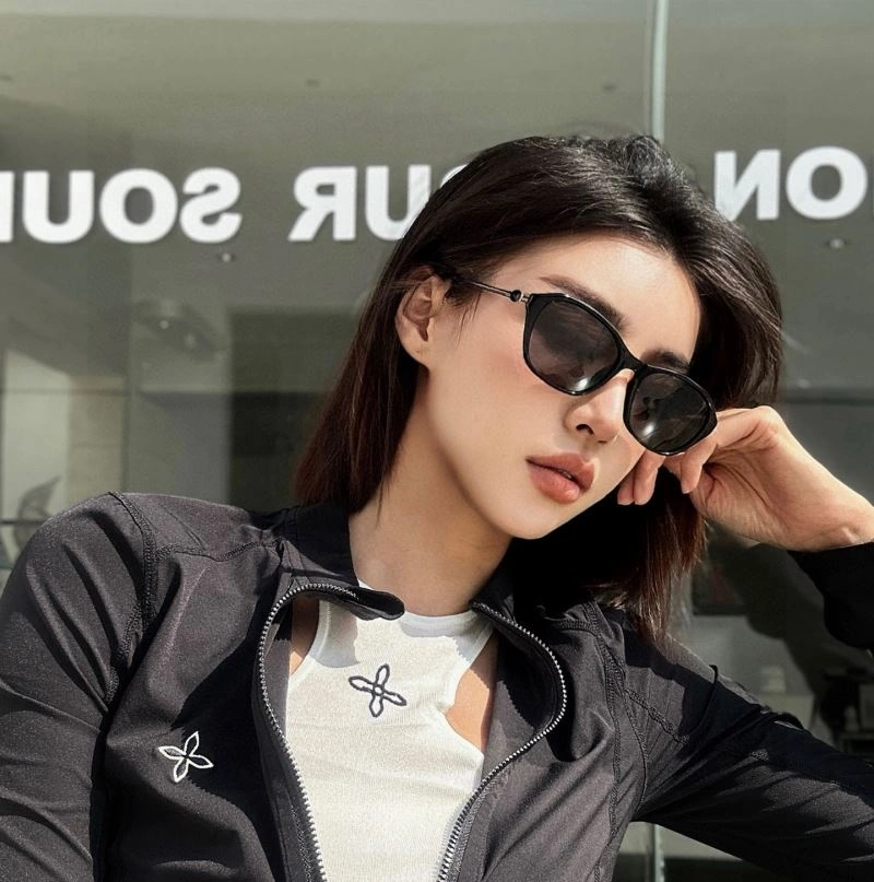 ModernLook Gucci Sunglasses 279755