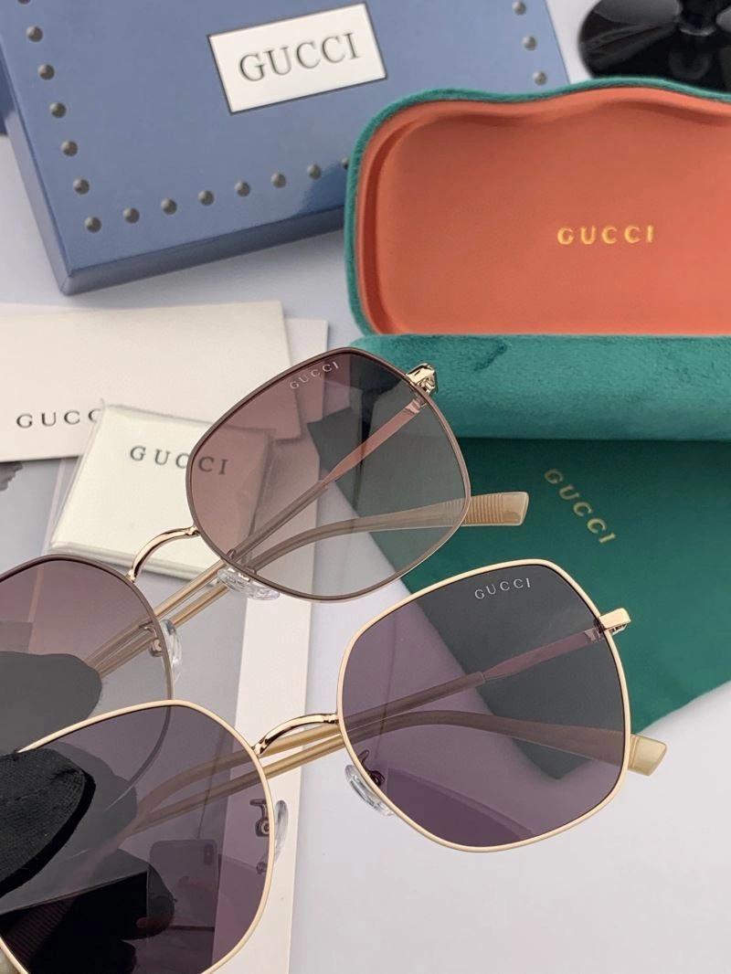 FashionForward Gucci Sunglasses 279749