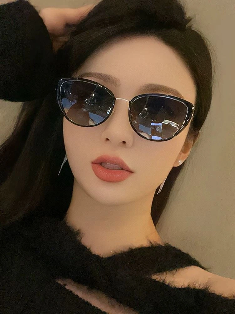 Durable Gucci Sunglasses 279747