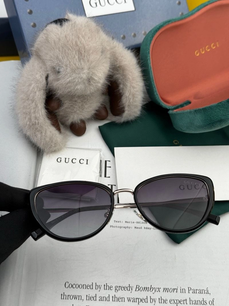 Durable Gucci Sunglasses 279747