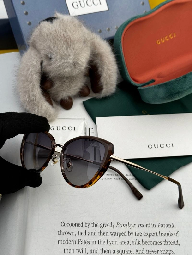 Durable Gucci Sunglasses 279747