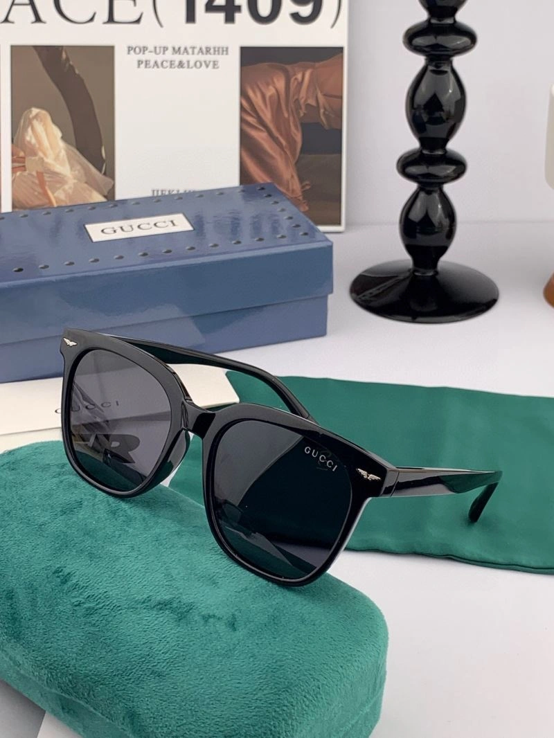 Gucci Sunglasses GoAnywhere 279743