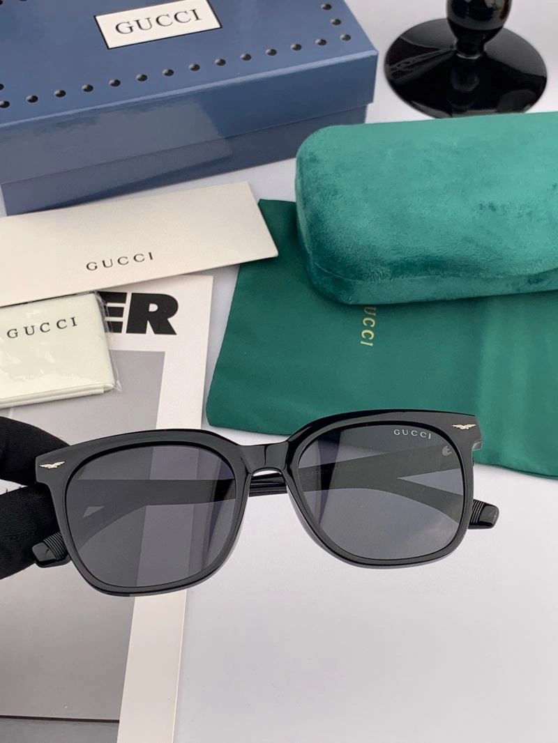 Gucci Sunglasses GoAnywhere 279743