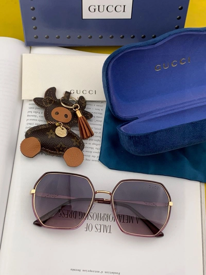 Comfortable Gucci Sunglasses 279737
